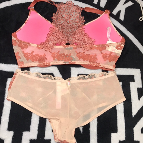 SALEVS PINK BRA AND PANTY SET NWT - Picture 3 of 3